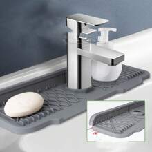 1 szt. Silikonowa mata ochronna na kran - ulepszona konstrukcja nachylenia, łapacz rozprysków z uchwytem na gąbkę do kuchni i łazienki, ochraniacz przed kapaniem wody