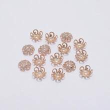 50 件金色合金空心花珠 - 多功能 DIY 珠宝制作用品，工艺配件吊坠隔珠，易于使用，非常适合手工珠宝、时装设计和艺术项目