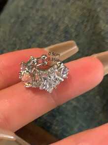 Elegant Minimalist Star Design Clip-On Earrings, Inlaid Synthetic Zirconia Stone, Suitable For Everyday And Party Wear, Copper Alloy Clip Earrings For Women, Non-Piercing Fashion Jewelry, Suitable For Thanksgiving, All Seasons - Silver - View 6