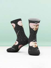 1 par de calcetines divertidos personalizados con cara - Para mujer y hombre, calcetines personalizados con fotos de un chico apuesto y una chica hermosa, diseño personalizado interesante de calcetines hasta el tobillo para parejas, regalos de San Valentín, cumpleaños y otras ocasiones, coloridos, lindos, adorables, compactos, divertidos, personalizados, únicos, ideales como regalos para él, ideales como regalos para ella, novio, novia, familia, amigos, abuelos - Multicolor - Ver 3