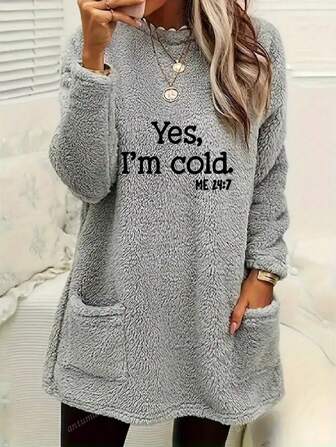 Plus Size Loose Fit Letter Print Pocket Crew Neck Plush Sweatshirt, Long Sleeve