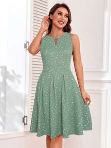 Váy cổ trái tim không tay dáng chữ A xòe họa tiết hoa cổ điển có túi - màu xanh lá - Xem 3