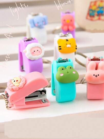 1pc Cute Cartoon Mini Stapler Portable Small Stapler With Keychain Student Office Prize Exquisite And Compact Back To School,Back To School,School Supplies