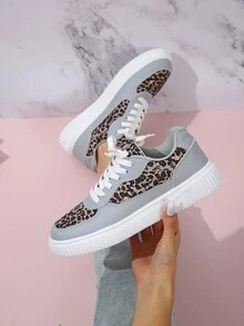 女士低帮舒适粉色时尚运动鞋，软底百搭休闲鞋，圆头舒适户外休闲鞋，女士时尚性感运动鞋，派对鞋，节日礼物，学生鞋，网球鞋 - 灰色豹紋 - 查看 1