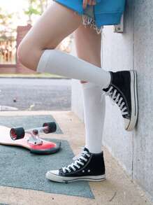 1Pair Solid Color Casual Women's Mid Tube Socks Sweat Absorbing Elastic Calf Socks High Waisted Long Socks Women Comfortable Daily Commuting Home Socks Essential For Autumn And Winter