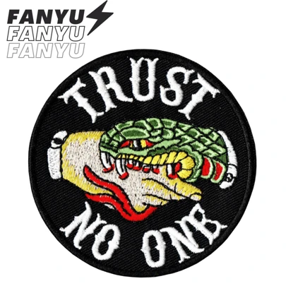 Trust No One Snake Patch, Hippie Punk Rock Cartoon Adventure Graphic Cool Patch Sewing Embroidered Applique DIY Clothing Accessory, Iron On Patch For Jacket, Pants, Bag, Shoes, Hat Summer, School