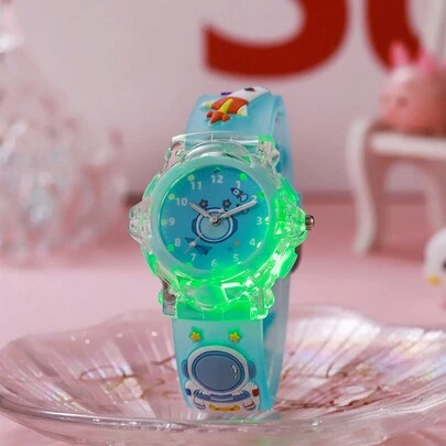 1pc Children's Macaron Color 3D Cute Astronaut Band Cool LED Light-Up Electronic Quartz Silicone Wrist Watch, Suitable For Birthday, Halloween, Holiday Gift