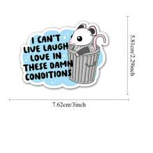 1 件“我无法在这种恶劣条件下生活、欢笑、爱”贴纸 | 有趣的负鼠垃圾桶表情包贴纸 | 心理健康讽刺贴花，适用于水瓶、笔记本电脑等 | 独特的动物贴纸礼物 - 彩色 - 查看 2