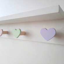 Cabideiro e Pendurador Quarto Infantil com prateleira 4 pinos coração 50x10 - Branco - Visão 2