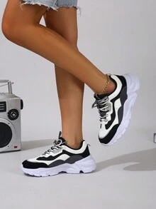 Giày thể thao đế thấp thường ngày cho nữ, Giày thể thao đi bộ thời trang để mặc hàng ngày, Giày thể thao đế thấp buộc dây thường ngày hợp thời trang, Giày thường ngày thời trang cho phụ nữ phù hợp với mọi mùa - màu đen - Xem 4