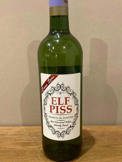5pcs Christmas Funny Novelty Bottle Labels, Decorative Stickers Suitable For Wine Bottles And Jars,Christmas