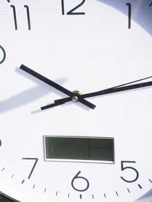 A 30CM Modern Simple Household Wall Clock Fashion Clock Silent Clock Glass Cover Light Luxury Restaurant Living Room Wall Clock - Clear Font - Multiple Colors Optional - Reasonable Color Matching - Clear Atmosphere - Core Caused By Every Second Counts - Three Metal Polished Hands - Needle Fine Every Second Counts