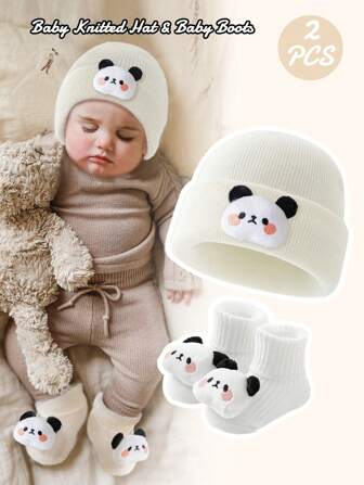 2pcs Red Panda Baby Knitted Hat And Socks, A Gift For Babies In Winter, Soft And Warm For Boys And Girls Autumn And Winter Daily Outdoor Collocation.