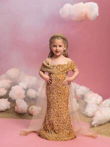 Young Girl Off-The-Shoulder Sequin Mesh Mermaid Evening Gown Dress Is Suitable For Banquets.