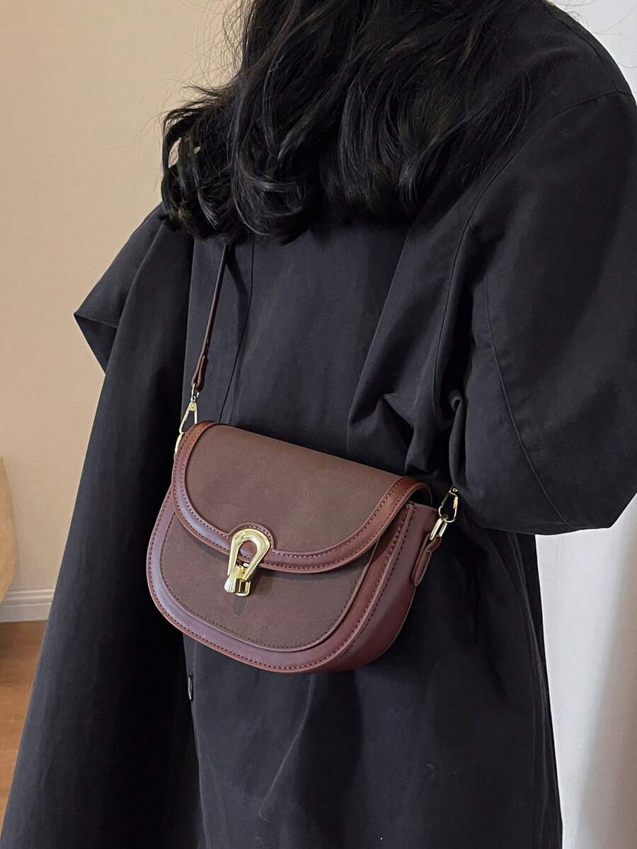 Women's Fashion Luxury Elegant Saddle Bag Crescent Messenger Bag Coffee