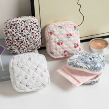 1 Piece Cartoon Fabric Menstruation Cosmetic Bag, Large Capacity Zipper Cosmetic Bag, Multi-Functional Storage Bag. Hygiene Bag, Hygiene Bag, Coin Bag, Pink Square Cosmetic Bag Large Capacity Cosmetic Bag Large Capacity Travel Cosmetic Bag Cosmetic Bag - Multicolor - View 1