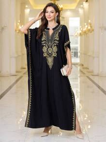 Black Embroidered Arabic Style Standing Collar Dress Thobe For Women House Dress Kaftan
