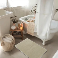 1 tấm thảm nhung nhiều màu, chất liệu bề mặt mềm mại, mịn màng, tạo cảm giác thoải mái cho bàn chân, thiết kế đáy chống trượt để sử dụng trong nhà an toàn hơn. Màu sắc lấy cảm hứng từ thiên nhiên phù hợp với phòng khách, phòng ngủ, phòng chờ, khu vực đọc sách, phòng trò chơi, phòng nhạc, v.v. để tạo ra bầu không khí thư giãn. Chất lượng cao với giá thấp, phù hợp với hầu hết các gia đình và sinh viên. - Màu be - Xem 1