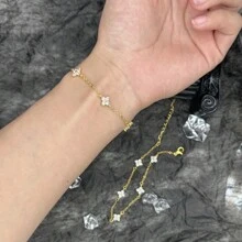 1pc Fashionable Minimalist Cubic Zirconia Bracelet, Waterproof, With 18K Gold Plated Miniature Flower Pendant, Women's High-End Jewelry Gift, Luxury Ladies Bracelet Valentines,Mom,Mother,Mother's Day,Gift