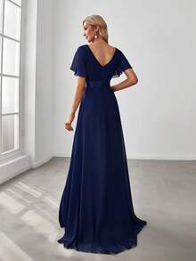 优雅V领荷叶边蝴蝶袖藏蓝色伴娘礼服、宾客礼服、春季婚礼半正式礼服、新娘母亲礼服，也适合生日派对、毕业典礼、情人节等场合。