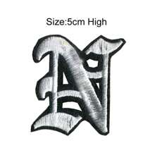 1 Pièce Optionnelle Alphabet Noir Edge Patch Brodé, Fer Sur/insignes, Vêtements Et Accessoires Décoration