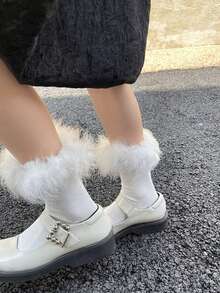 1 双女式可爱羽毛糖果色蓬松蕾丝中筒袜，毛绒靴袜 - 白色 - 查看 2
