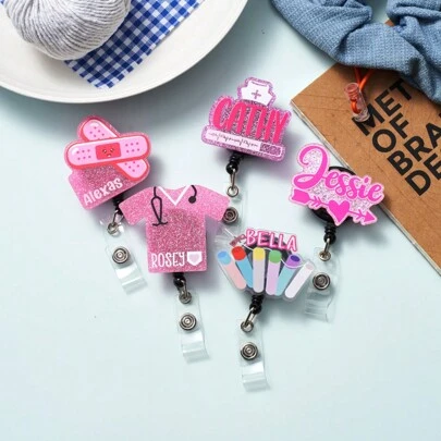 1 pieza Portanombres personalizado para enfermera con carrete retráctil, Soporte de identificación personalizado con clip retráctil, Adecuado como regalo para enfermería, estudiantes, maestros, otoño/invierno, multifuncional, ajustable, ornamental, reutilizable, exquisito, adorable, de alta calidad, moderno, colorido, cómodo, elegante, personalizado, único, regalo ideal para él, regalo ideal para ella, novio, novia, papá, mamá, familia, amigos, hijo, hija, oficina, salón de té, escuela, hogar, renovación del hogar, brazaletes personalizados con apellido y nombre de marca