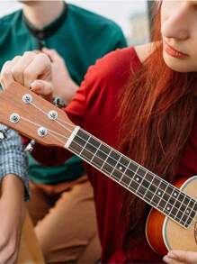 1 Set Of 4 Nylon Ukulele Strings, String Winder For Soprano (21 Inch) Concert (23 Inch) Tenor (26 Inch) Ukulele Violin - White - View 4