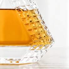1 bình thủy tinh hình tam giác 22oz đựng rượu whisky có nút chặn hình vương miện cổ điển sang trọng cao cấp đựng rượu vang Scotch Whisky Bourbon Whisky hoặc rượu Rum thích hợp cho tiệc tại quầy bar và sử dụng tại nhà là lựa chọn quà tặng tuyệt vời - Trong sáng - Xem 4