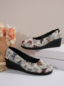 Giày cao gót đế giữa thời trang màu trơn cổ điển cho nữ - Giày lười đế mềm nông - Quy trình keo nóng chảy giúp gót chân không bị rơi ra - Giày lười mũi tròn đế dày chống trượt - Đa năng cổ điển - Màu be - Xem 4