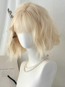 10英寸亚麻金棕色波浪短款耐热合成假发，适合女性日常佩戴、派对和角色扮演。 - 金色 - 查看 6