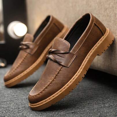 New Men Casual Shoes Fashion Slip-On Loafers Leather Moccasins Outdoor Flats Deck Boat Shoes Breathable Driving Shoes