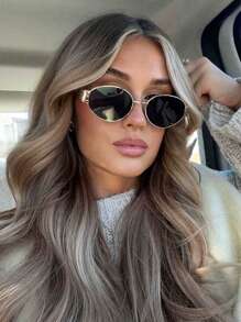 1 pièce ovales femme, monture métallique, style rétro . Basiques pour Halloween, tenues d'automne/hiver pour femme, décontracté chic, idéal pour les cadeaux, l'été, la plage, les vacances, l'extérieur, les voyages.
