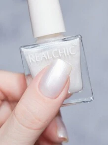 REALCHIC 10毫升/瓶 白色珍珠水性指甲油，快干、持久、可剥离、无味，适合婚礼美甲，是美甲沙龙学生和美甲师的理想之选，也是春夏美甲的绝佳礼物和选择。 - 白色 - 查看 3