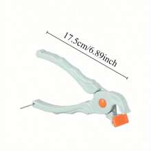 1 Pc Dish Lifting Clamp, Hot Pot Tong, Dish Gripper, Heat Resistant Pizza Tray Clamp, Hot Dish Clip, Hot Pot Gripper, Kitchen Cooking Tong, Pot Mat, Kitchen Barbecue Picnic Microwave Air Fryer Pan Clamp, Small Kitchen Tool, Kitchen Supplies
