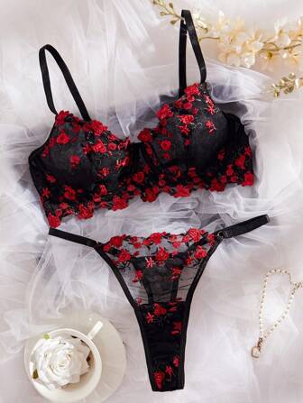 Women's Sexy Floral Embroidered Bra & Panty Lingerie Set, Rave