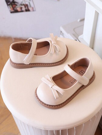 儿童女童平底鞋黑色软底防滑鞋米色小皮鞋