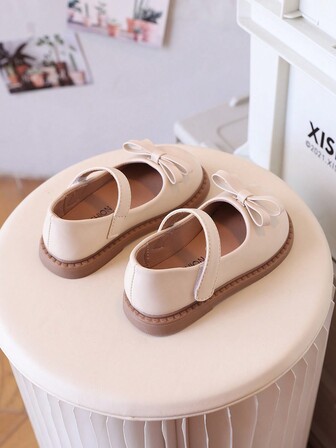 儿童女童平底鞋黑色软底防滑鞋米色小皮鞋