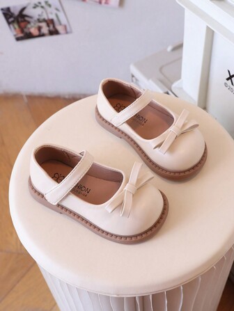 儿童女童平底鞋黑色软底防滑鞋米色小皮鞋