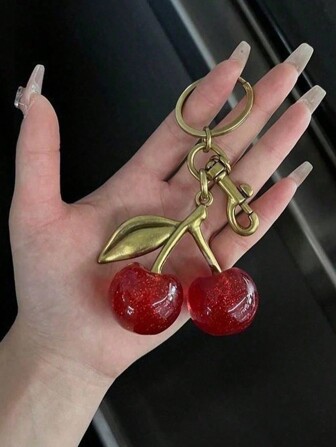 1 件樱桃吊坠，新品大樱桃形水晶吊坠，钥匙扣吊坠，带包夹的闪光樱桃吊饰钥匙扣，闪亮树脂和金属配件，适用于女士钱包和包包，女士女孩手提包挂饰装饰包包汽车钥匙扣钥匙圈珠宝礼物