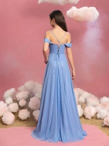 Vestido formal de línea A de hombros descubiertos para adolescentes con detalle de lazo en la espalda - Silueta fluida elegante para ceremonias de graduación, galas de alfombra roja, atuendos de invitados a bodas, fiestas de cumpleaños, eventos de concursos - Azul - Ver 3