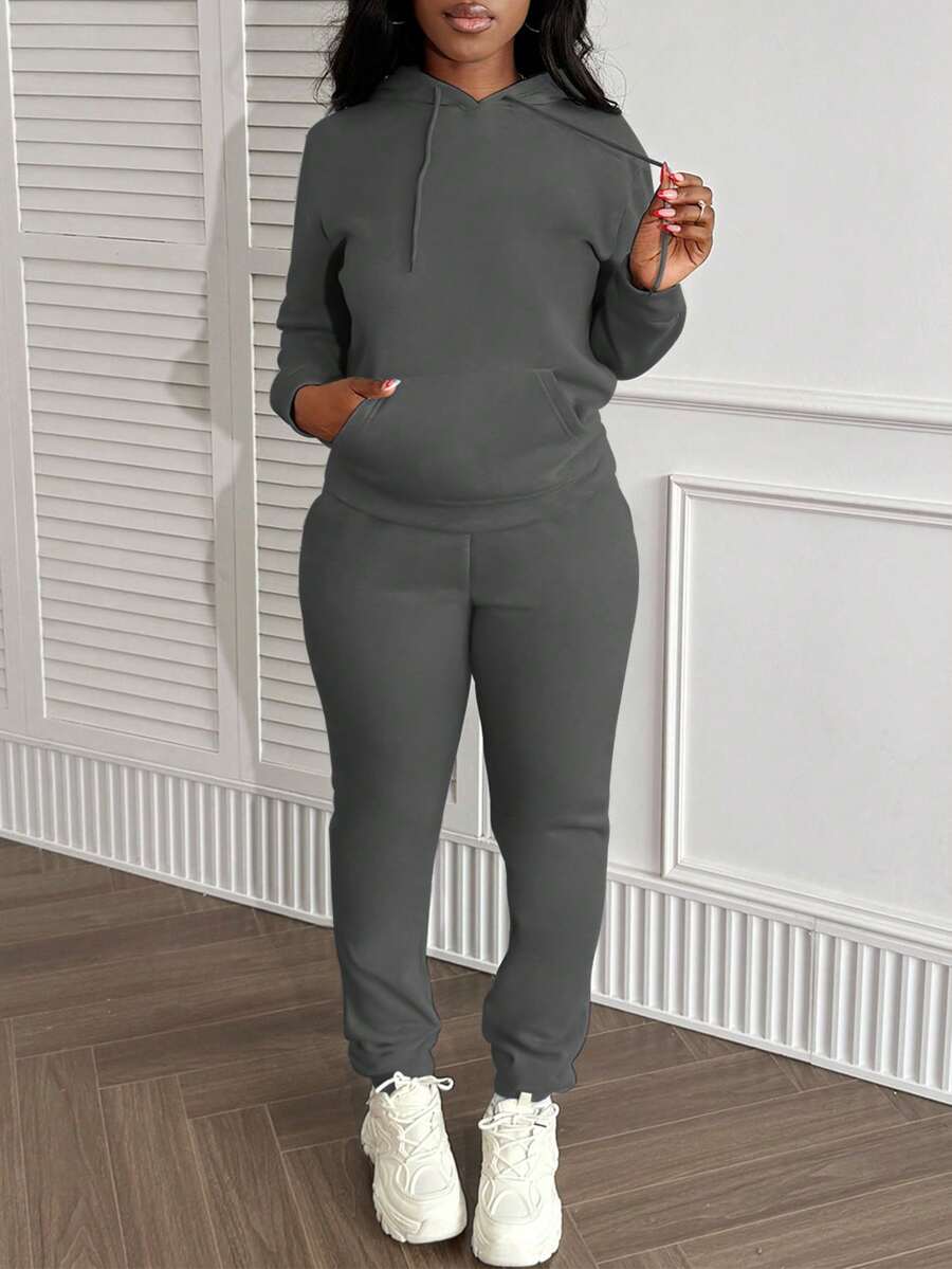 LovelyWholesale 女士连帽领长袖口袋纯色休闲日常穿着秋冬上衣和裤子套装