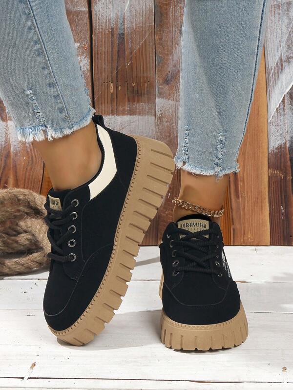 Sapatos esportivos casuais da moda feminina com sola de plataforma, sola macia leve e confortável