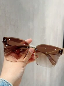 carrées sans monture de style Y2K aux couleurs dégradées, parfaites pour les fêtes, les plages et les voyages. Accessoires de plage pour femmes. basiques pour tenues d'automne-hiver pour femmes, affaires décontractées, cadeaux pour les vacances d'été à la plage, l'extérieur, les voyages