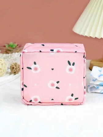 1PC Multi-Color Cute Cartoon Girl Sanitary Napkin Storage Bag Large Capacity Girl Monthly Sanitary Napkin Storage Bag Will Carry A Travel Bag