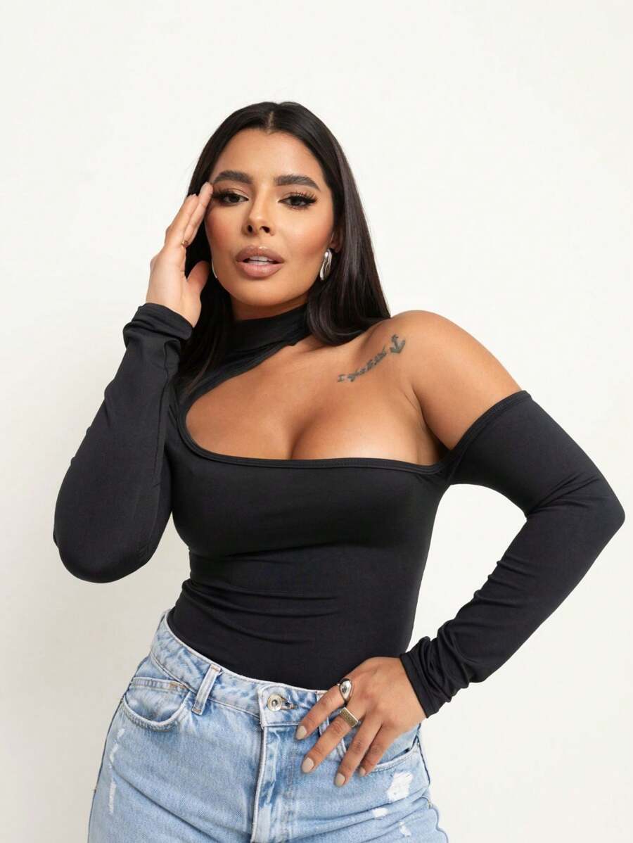Women's Long Sleeve Asymmetrical Bodysuit With Cutout On The Bust And Open Neckline