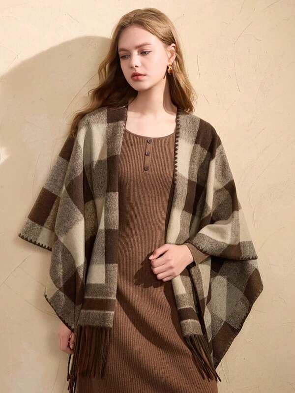 1pc Plaid Elegant Lady Poncho, Warm Knitted Fringed Long Cardigan Shawl, Suitable For Autumn/Winter