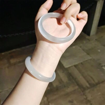 1Pc Crystal Agate Cat's Eye Bracelet, Quartz Chakra Cat's Eye Color-Changing Bracelet, Fashion Accessories, Guardian Peace Bracelets, All Handmade, Men's And Women's Fashion Bracelets, Family Gifts, Suitable, Christmas And Various Holiday Party Gifts, Crystal Gifts (Gift Box)