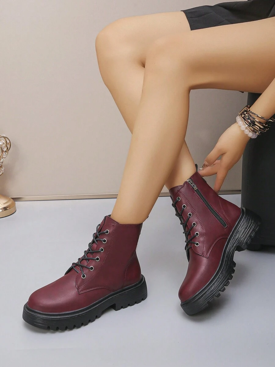 1 Paar Damenstiefel für Herbst/Winter, Stiefel mit rundem Zeh, Schnürung, Lederoberseite, wasserdicht, seitlicher Reißverschluss, leicht, rutschfeste dicke Sohle, Schnallengurt schwarze Knöchelstiefel