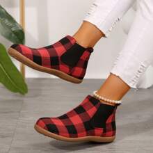 1 Pair New Fashionable Soft Sole Casual Slip-On Short Boots With Round Toe For Women